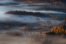 At the Gate of the Vall...