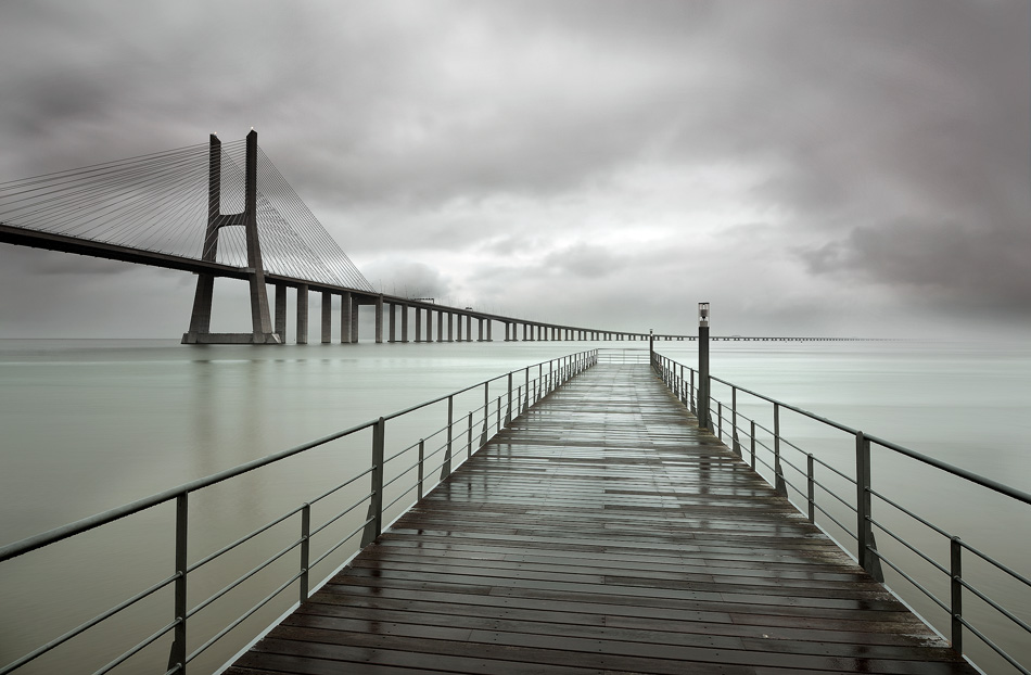 porciak - Dwie lampki. Deszcz, samotnie na nabrzezu. D610. Zdjęcie 113620