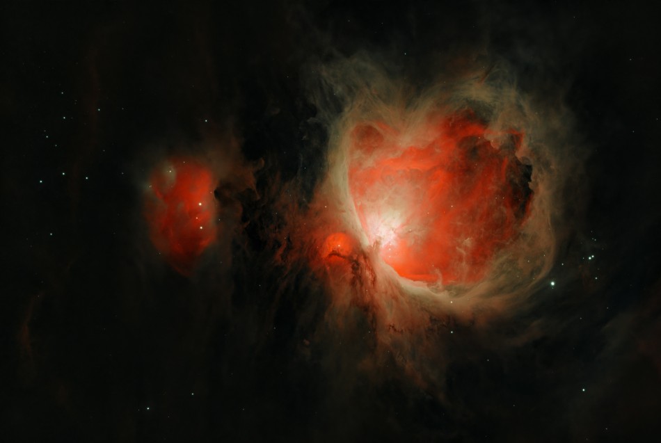 therion - The Orion & Running Man. Mgławica Oriona (M42) to najjaśniejsza mgławica dyfuzyjna na niebie, widoczna gołym okiem. To aktywny obszar powstawania gwiazd, często nazywany przedszkolem.. Zdjęcie 337912