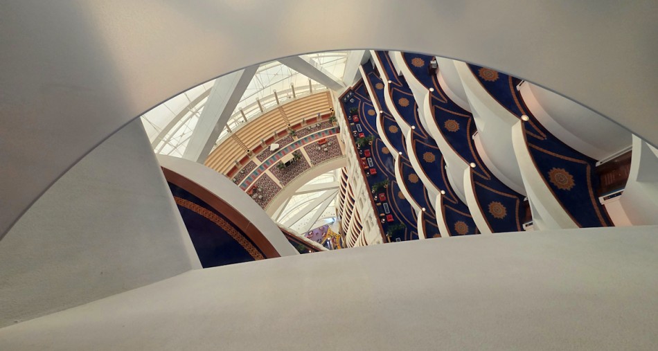 Nowoczesna architektura w przestrzeni publicznej. . Zdjęcie 338744