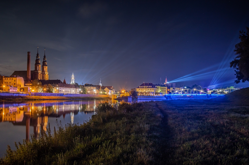 Arcaion - Festiwal. Oświetlone Opole podczas Krajowego Festiwalu Piosenki Polskiej w 2020 r.. Zdjęcie 274441