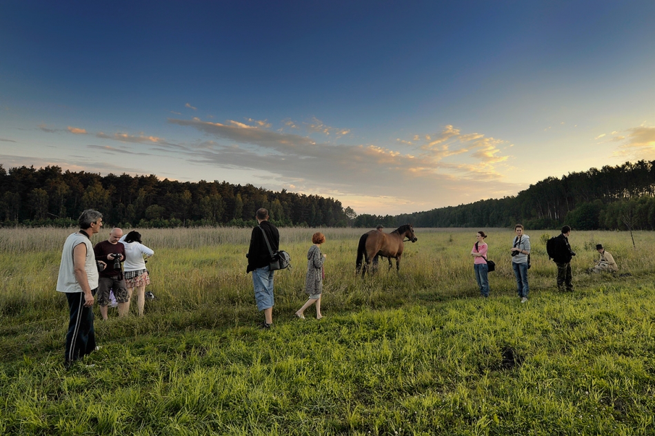 czeladnik - ... 04:19 - w oczekiwaniu na słońce. Łódzkie Spotkania Fotograficzne z Aktem i Portretem. Zdjęcie 63332