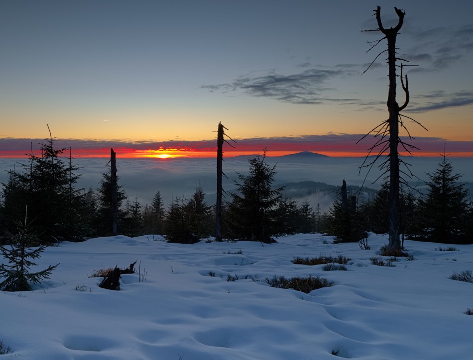 Zimowy zachód. . Zdjęcie 338430