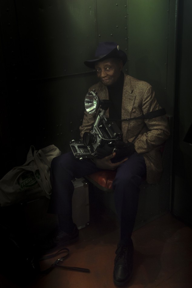 Brak tytułu.   Kwiatki, ptaszki, grzybki i sarenki. Zawsze można było na niego liczyć, ale od dwóch lat się nie pokazuje.. Zdjęcie 337599