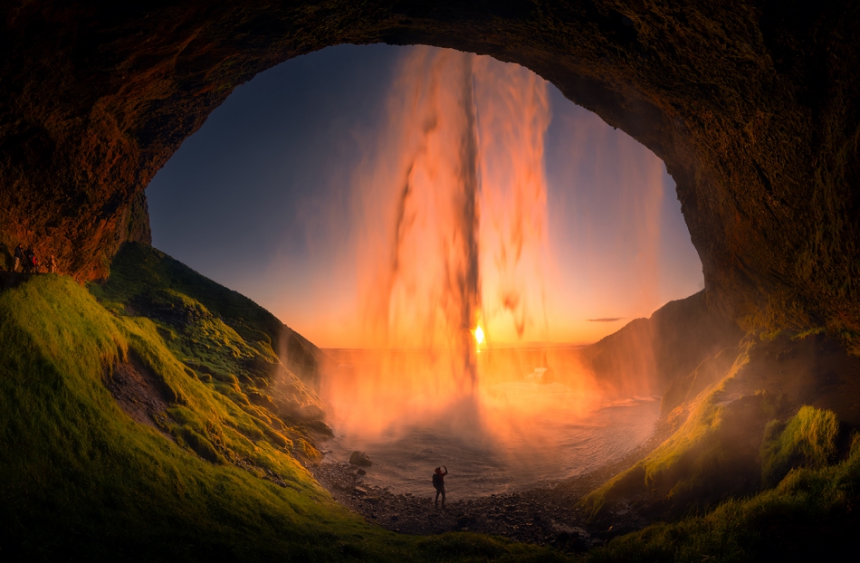karol_nienartowicz - Seljalandsfoss. Islandia. Zdjęcie 317359