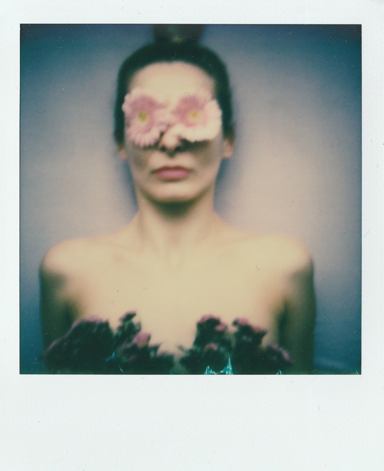 wroblewski - untitled. Polaroid 1500, SX-70 Color, Scan.. Zdjęcie 183499