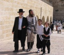 Jewish family at jerusalem
