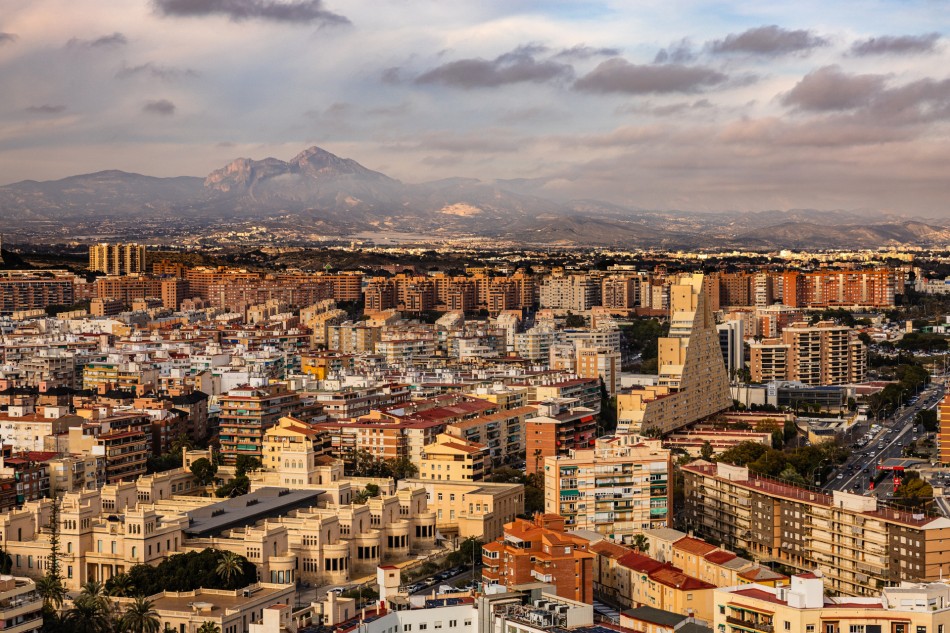 Alicante z zamku św. Barbary. . Zdjęcie 339852