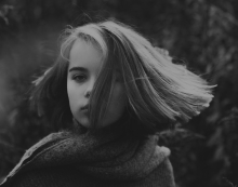 petite femme