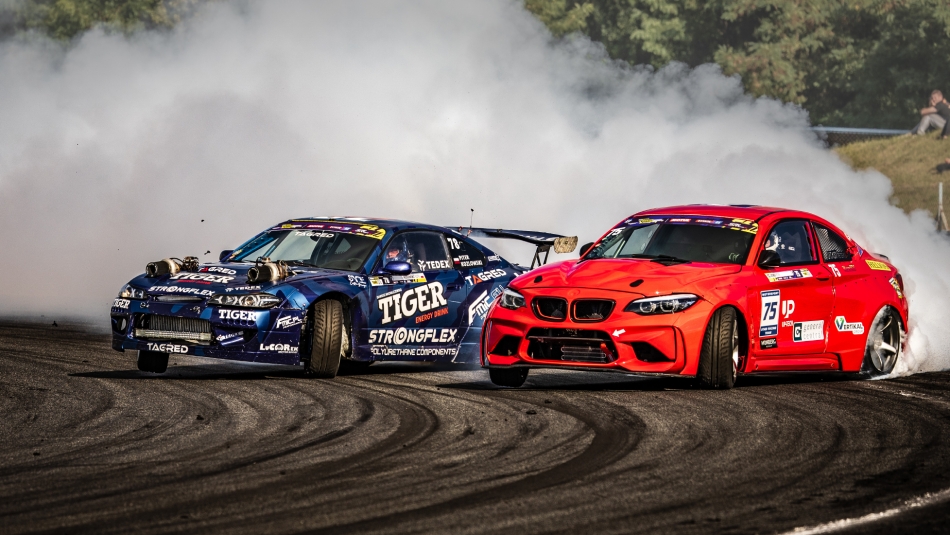 Na krawędzi. . Zdjęcie 336137