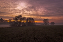 Między dniem a nocą 