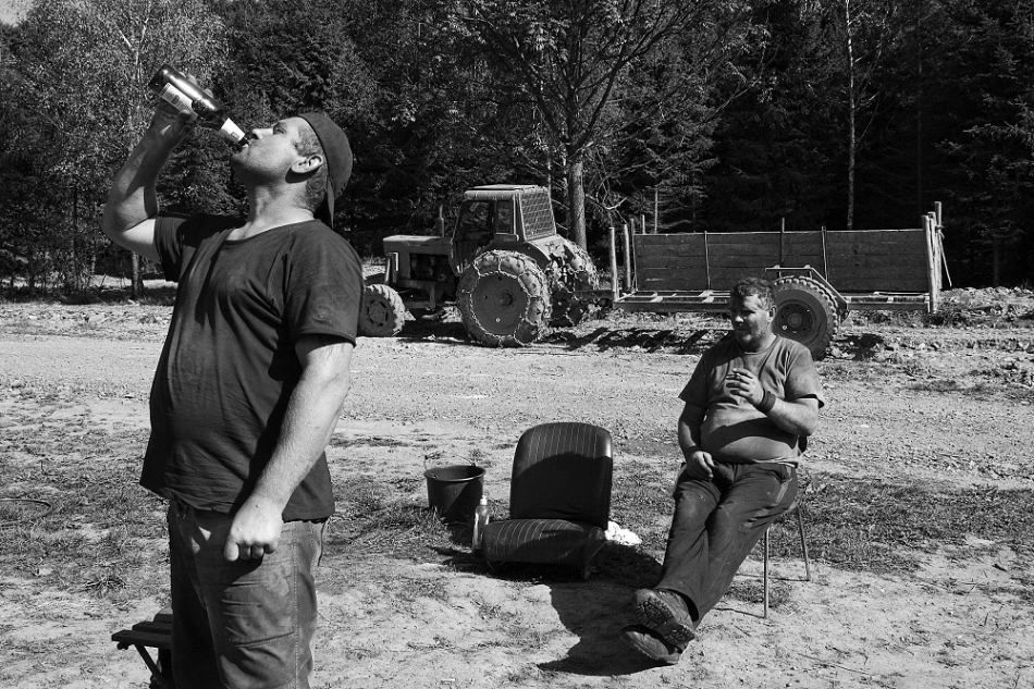 yamayka - Życie na wypale . Wypał węgla drzewnego Bieszczady . Zdjęcie 284161