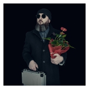 Leon - doręczyciel kwiatów