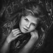 Pola 