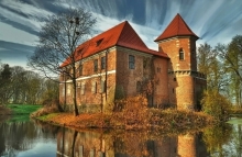 Oporów jesienią