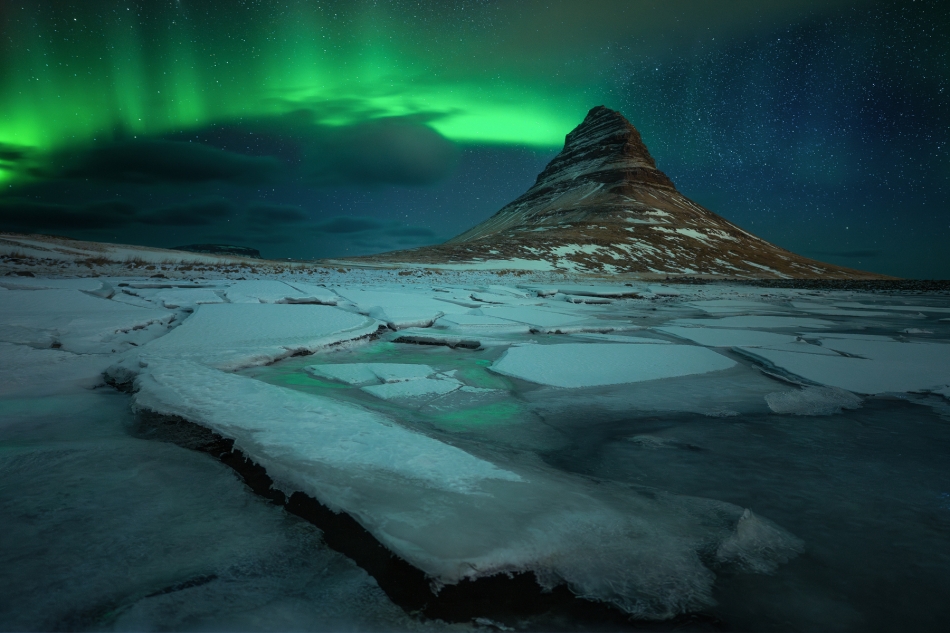 adampa - GDZIE NIEBO SPOTYKA CISZĘ. . Zdjęcie 336545