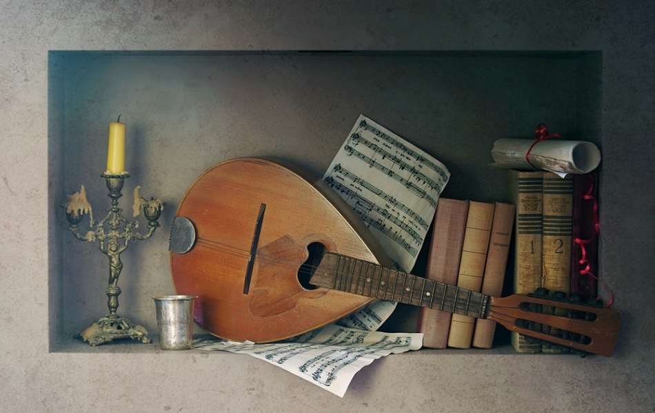 marcel - Martwa natura z mandoliną. . Zdjęcie 228925