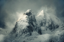 The wind and the peaks