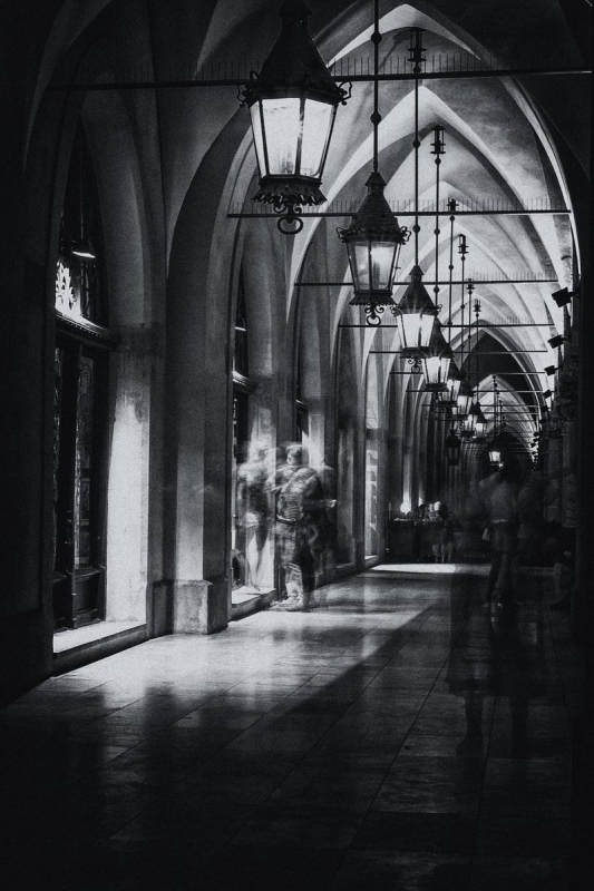 pak76 - Wieczorem w Sukiennicach. . Zdjęcie 96744